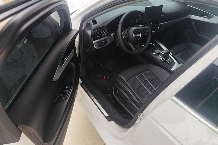 Used Audi A4L 2017 Plus 45 TFSI quattro Sport model Driver Seat