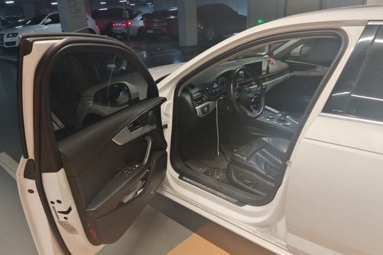 Used Audi A4L 2017 Plus 40 TFSI Style Edition Driver Seat