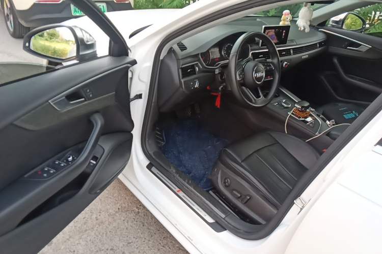 Used Audi A4L 2017 Plus 40 TFSI Ambition Model Driver Seat