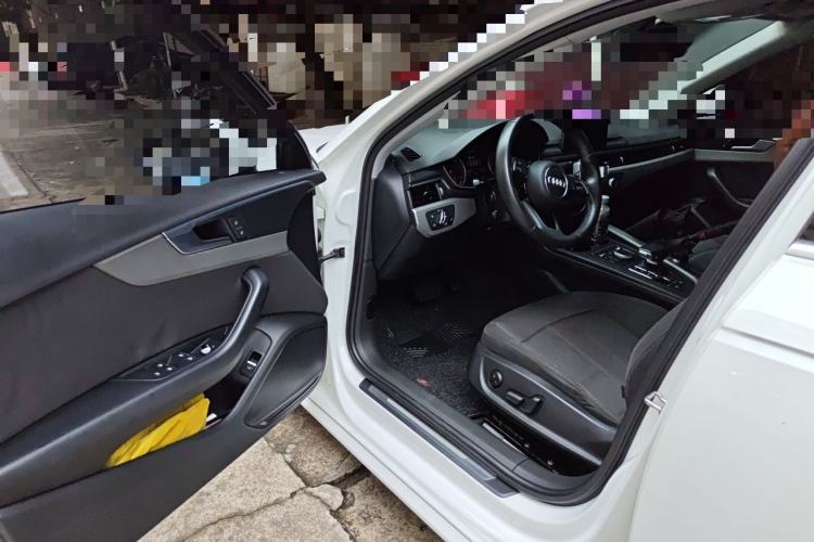 Used Audi A4L 2017 Plus 40 TFSI Ambition Model Driver Seat
