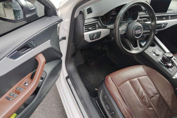 Used Audi A4L 2017 Plus 40 TFSI Fashion Model Driver Seat