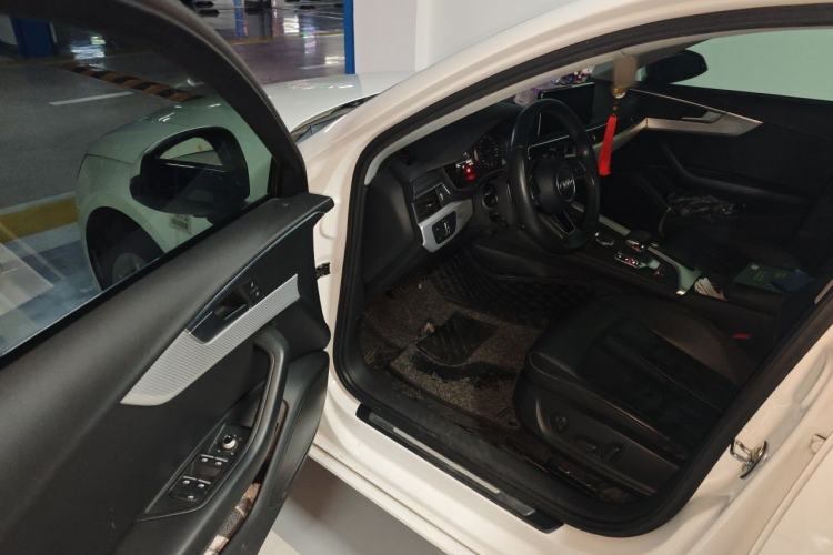 Used Audi A4L 2017 40 TFSI Fashion Model Driver Seat