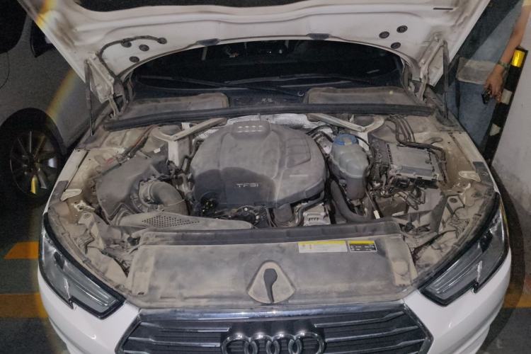 Used Audi A4L 2017 Plus 40 TFSI Ambition Model Engine Bay