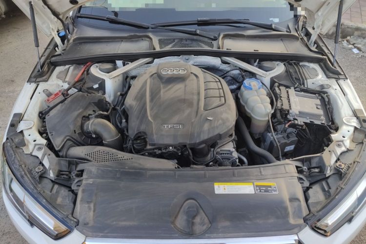 Used Audi A4L 2017 Plus 40 TFSI Ambition Model Engine Bay