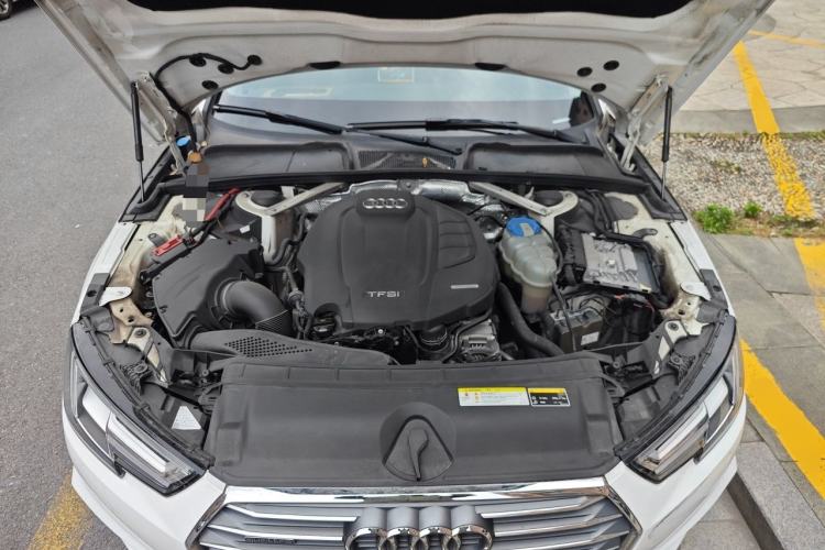 Used Audi A4L 2017 45 TFSI quattro Sport Edition Engine Bay