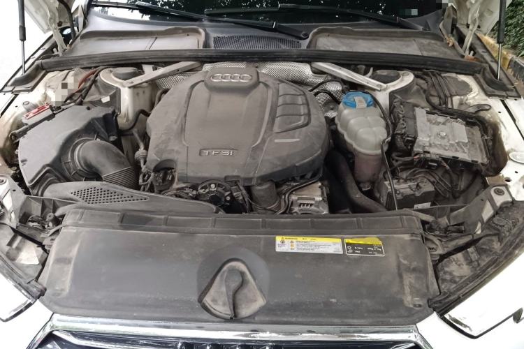 Used Audi A4L 2017 Plus 45 TFSI quattro Stylish Model Engine Bay