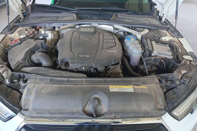 Used Audi A4L 2017 40 TFSI Fashion Model Engine Bay