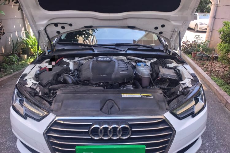 Used Audi A4L 2017 40 TFSI Ambition Edition Engine Bay