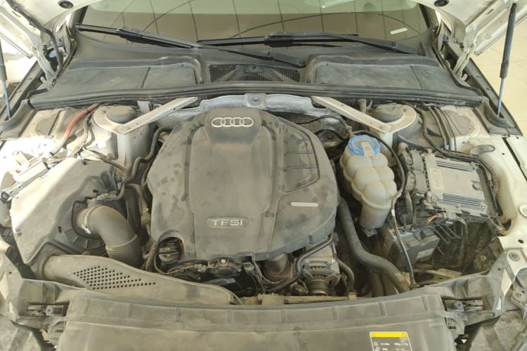 Used Audi A4L 2017 Plus 40 TFSI Ambition Model Engine Bay