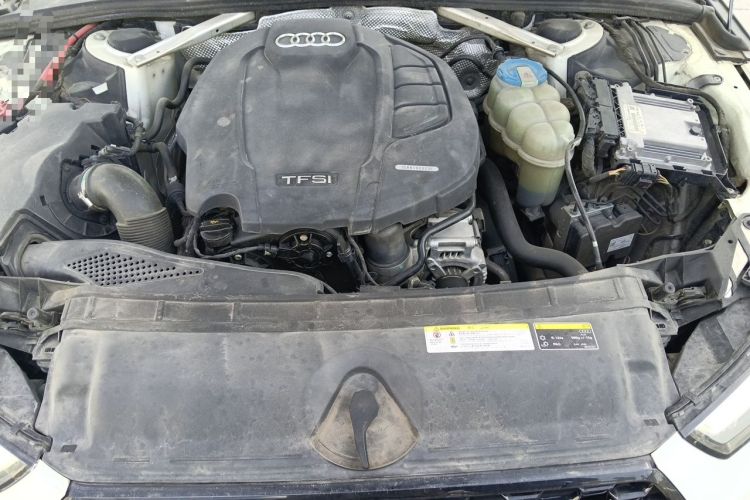 Used Audi A4L 2017 Plus 40 TFSI Ambition Model Engine Bay