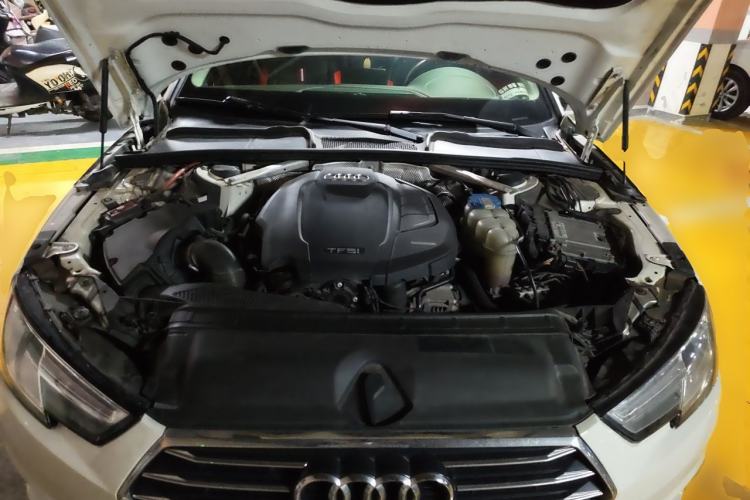 Used Audi A4L 2017 Plus 40 TFSI Ambition Model Engine Bay