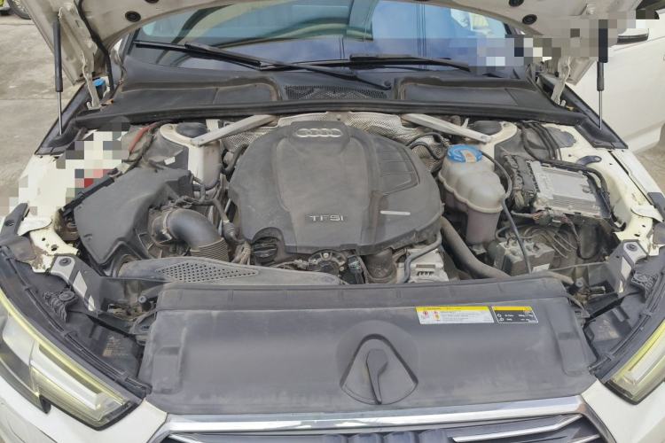Used Audi A4L 2017 Plus 40 TFSI Ambition Model Engine Bay