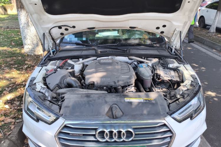Used Audi A4L 2017 45 TFSI quattro Sport Edition Engine Bay