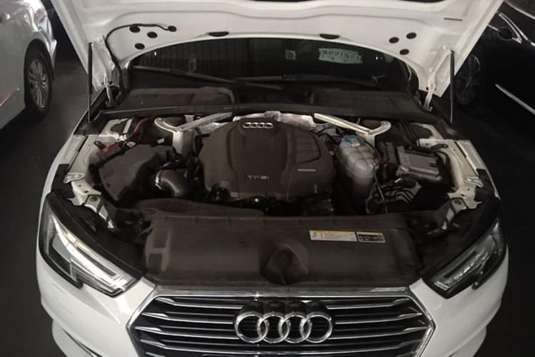Used Audi A4L 2017 40 TFSI Style Edition Engine Bay
