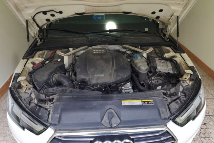 Used Audi A4L 2017 45 TFSI quattro Style Edition Engine Bay