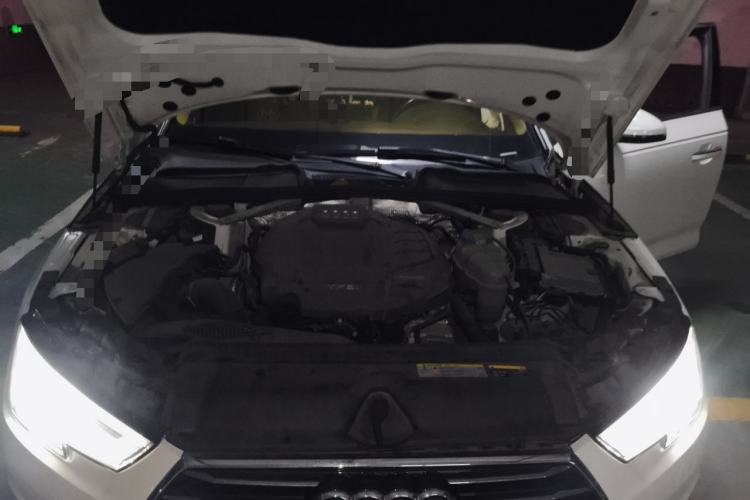Used Audi A4L 2017 Plus 40 TFSI Ambition Model Engine Bay