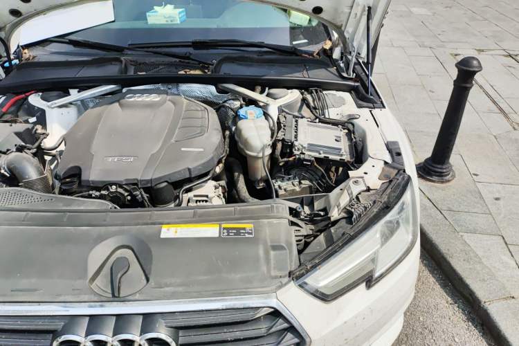 Used Audi A4L 2017 40 TFSI Ambition Edition Engine Bay Left