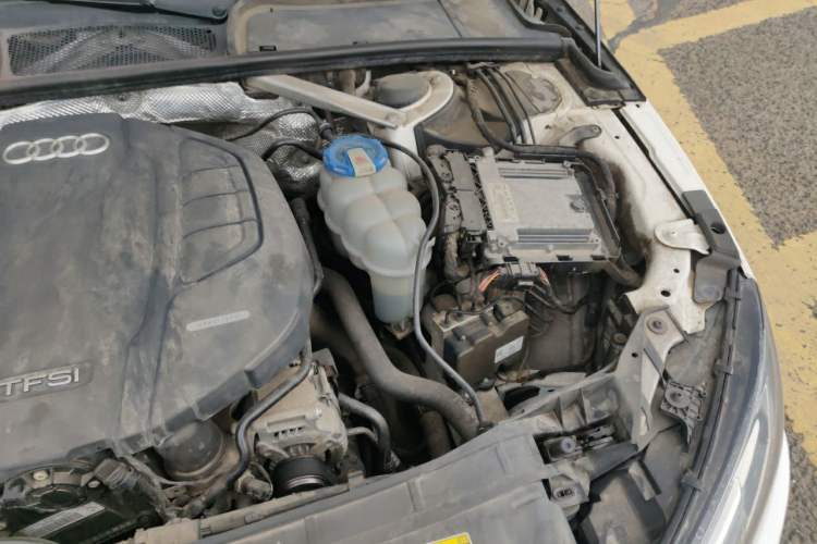 Used Audi A4L 2017 Plus 40 TFSI Fashion Model Engine Bay Left
