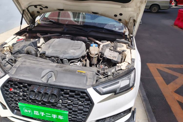 Used Audi A4L 2017 45 TFSI quattro Sport Edition Engine Bay Left