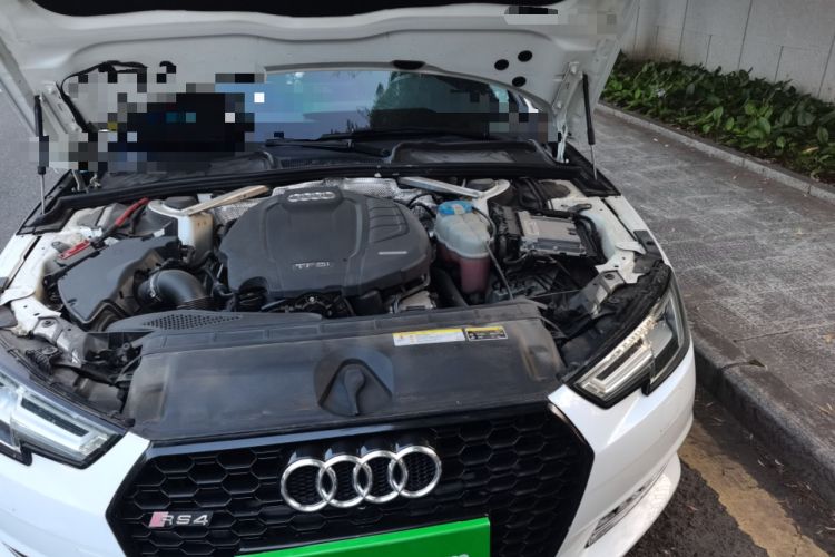 Used Audi A4L 2017 Plus 40 TFSI Ambition Model Engine Bay Left