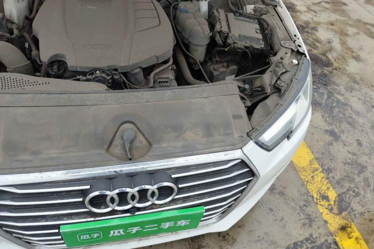 Used Audi A4L 2017 Plus 40 TFSI Ambition Model Engine Bay Left