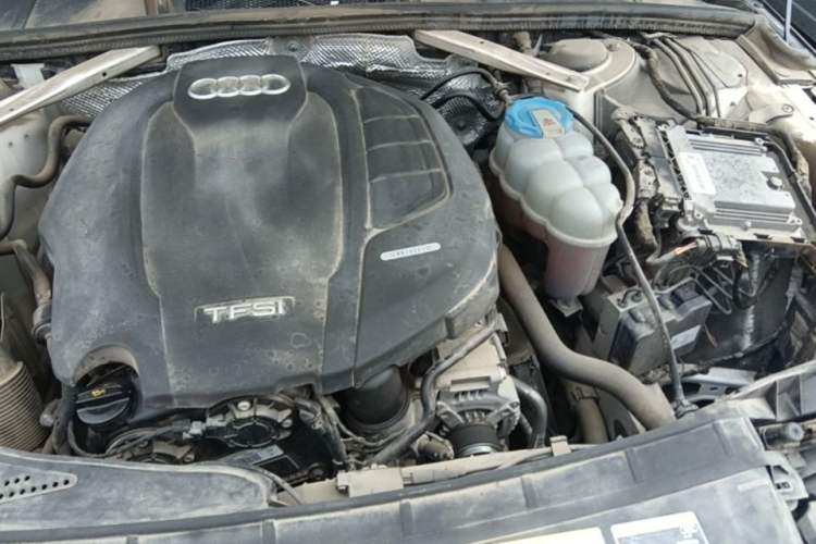 Used Audi A4L 2017 Plus 40 TFSI Fashion Model Engine Bay Left