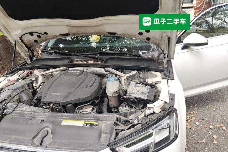 Used Audi A4L 2017 45 TFSI quattro Style Edition Engine Bay Left
