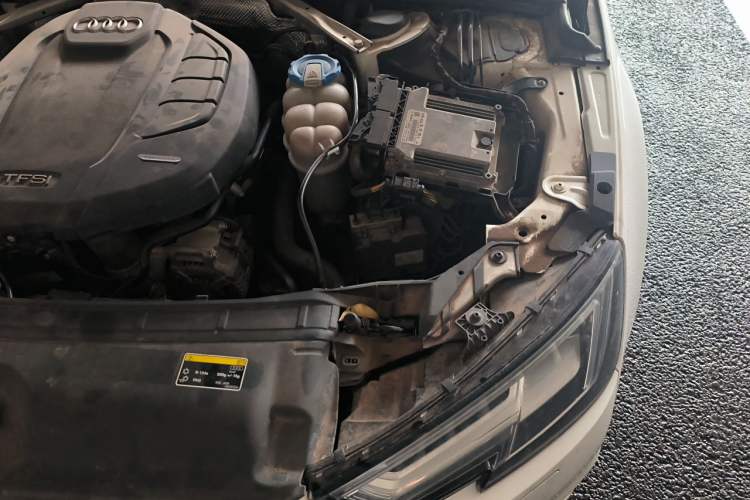 Used Audi A4L 2017 Plus 40 TFSI Fashion Model Engine Bay Left