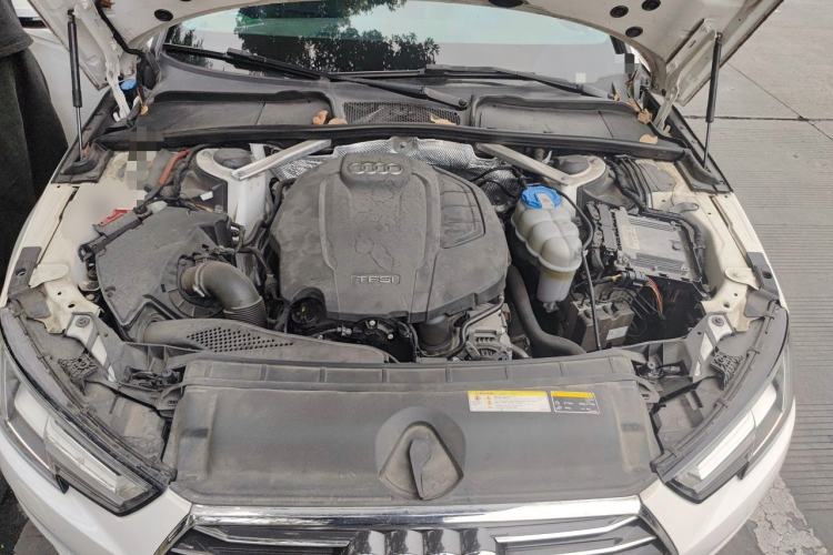 Used Audi A4L 2017 40 TFSI Style Edition Engine Bay