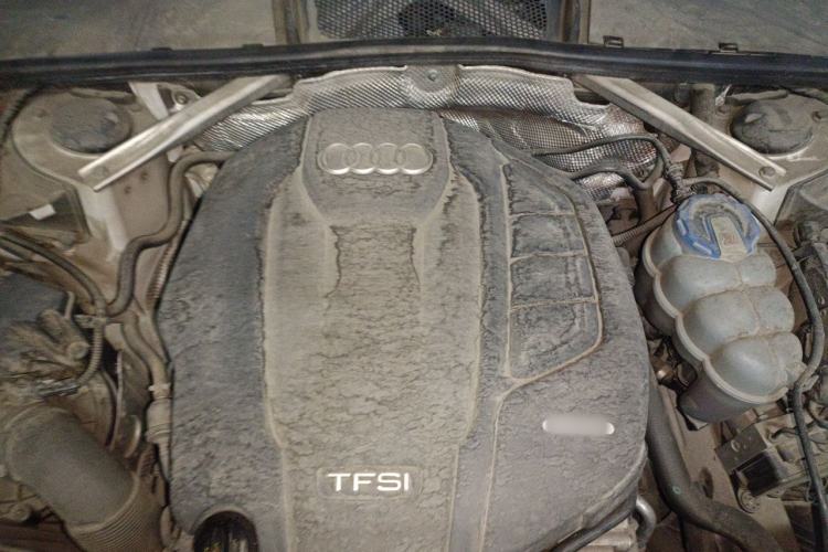 Used Audi A4L 2017 Plus 40 TFSI Ambition Model Engine Bay
