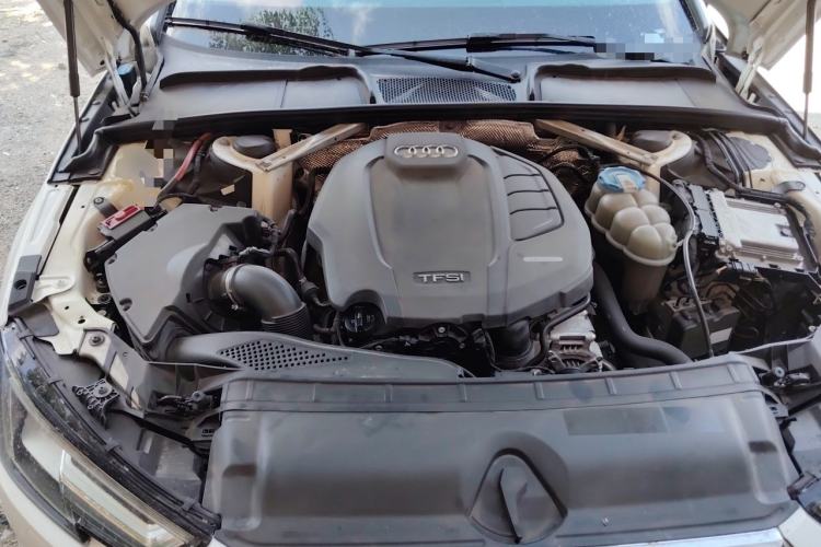 Used Audi A4L 2017 Plus 40 TFSI Fashion Model Engine Bay