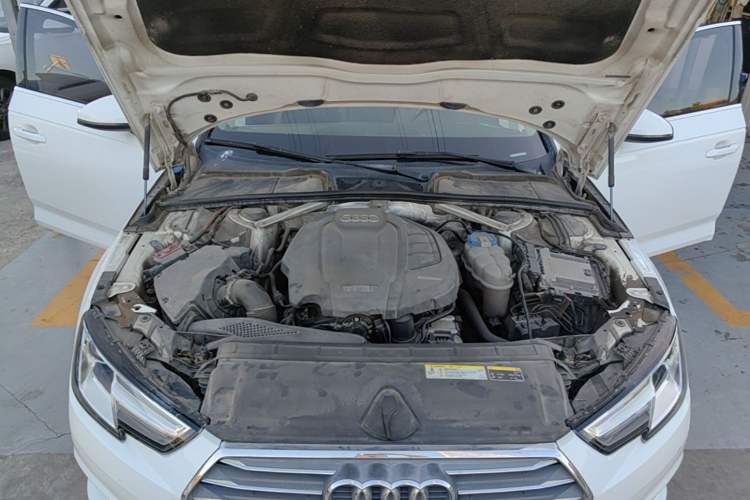 Used Audi A4L 2017 Plus 40 TFSI Ambition Model Engine Bay