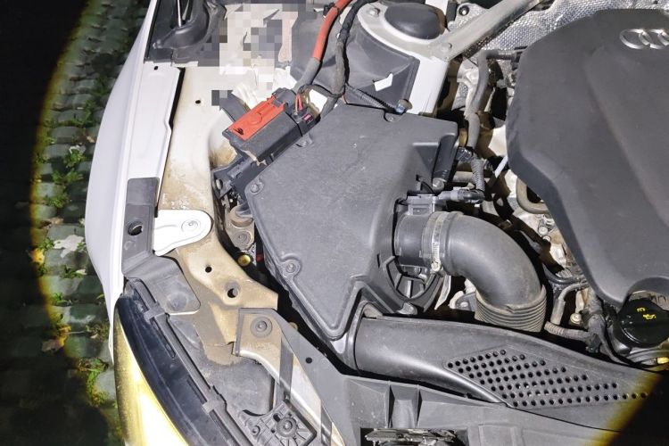 Used Audi A4L 2017 40 TFSI Ambition Edition Engine Bay Right