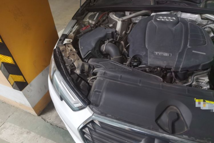 Used Audi A4L 2017 Plus 40 TFSI Fashion Model Engine Bay Right