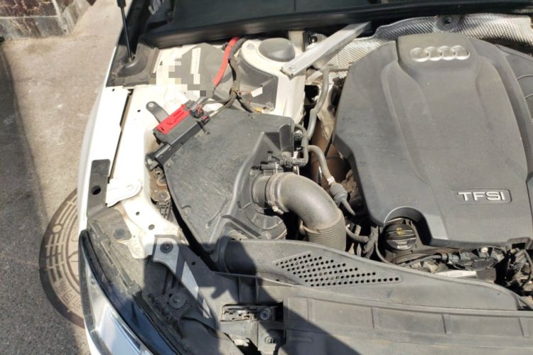 Used Audi A4L 2017 40 TFSI Ambition Edition Engine Bay Right