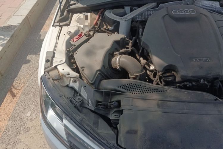Used Audi A4L 2017 Plus 40 TFSI Ambition Model Engine Bay Right