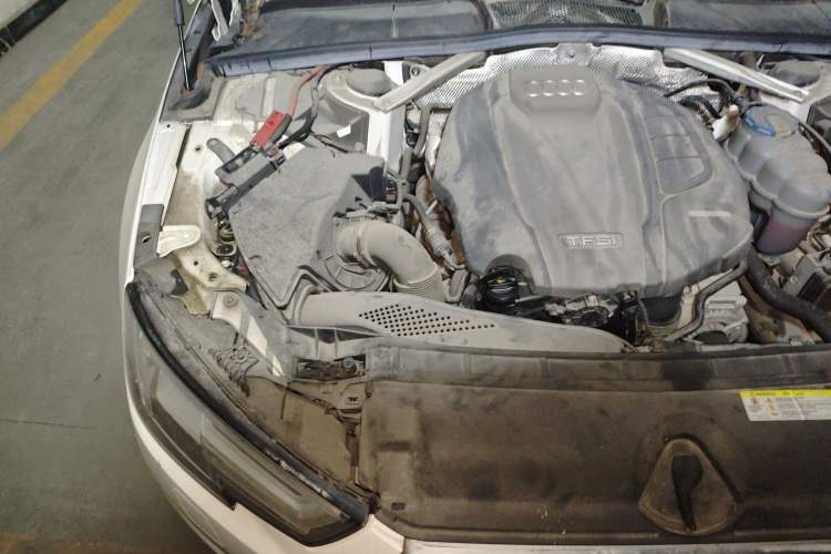 Used Audi A4L 2017 40 TFSI Style Edition Engine Bay Right
