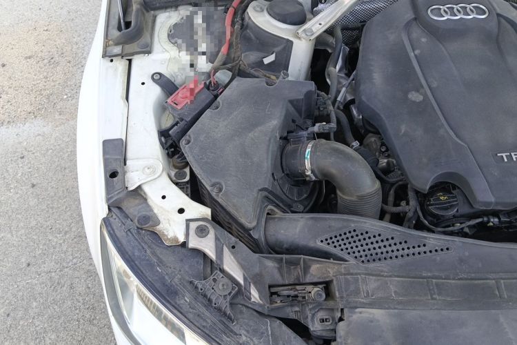Used Audi A4L 2017 Plus 40 TFSI Ambition Model Engine Bay Right