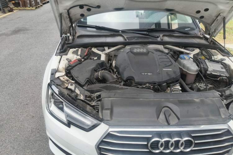 Used Audi A4L 2017 Plus 40 TFSI Ambition Model Engine Bay Right