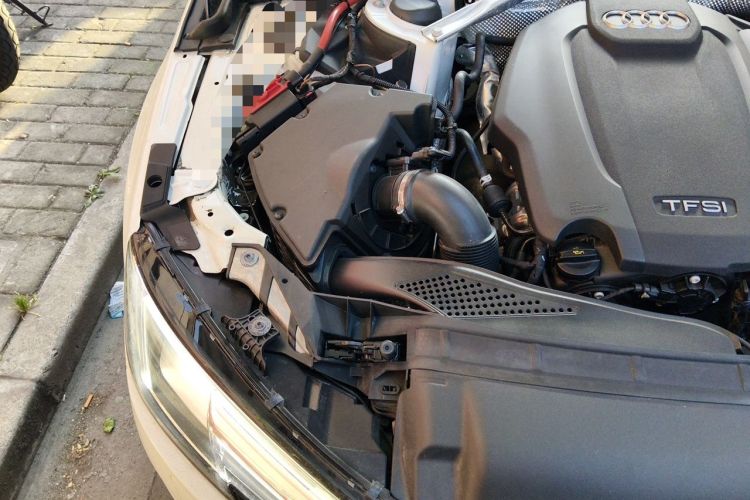 Used Audi A4L 2017 Plus 40 TFSI Fashion Model Engine Bay Right