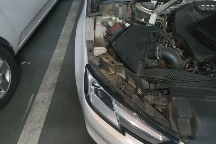 Used Audi A4L 2017 Plus 40 TFSI Ambition Model Engine Bay Right