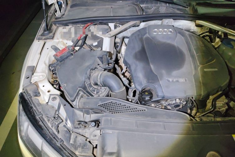 Used Audi A4L 2017 Plus 40 TFSI Style Edition Engine Bay Right