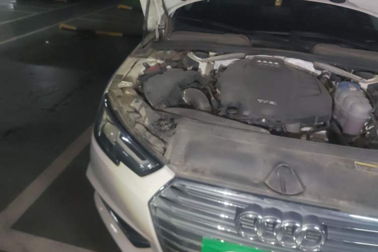 Used Audi A4L 2017 40 TFSI Sport Edition Engine Bay Right