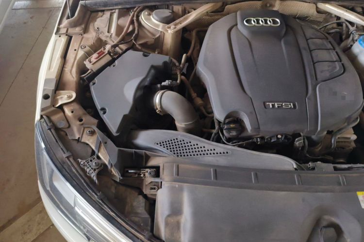 Used Audi A4L 2017 40 TFSI Style Edition Engine Bay Right