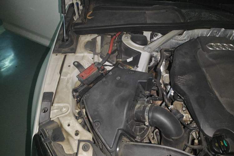 Used Audi A4L 2017 40 TFSI Fashion Model Engine Bay Right