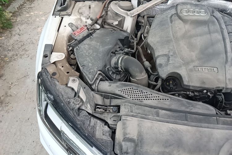 Used Audi A4L 2017 Plus 40 TFSI Ambition Model Engine Bay Right