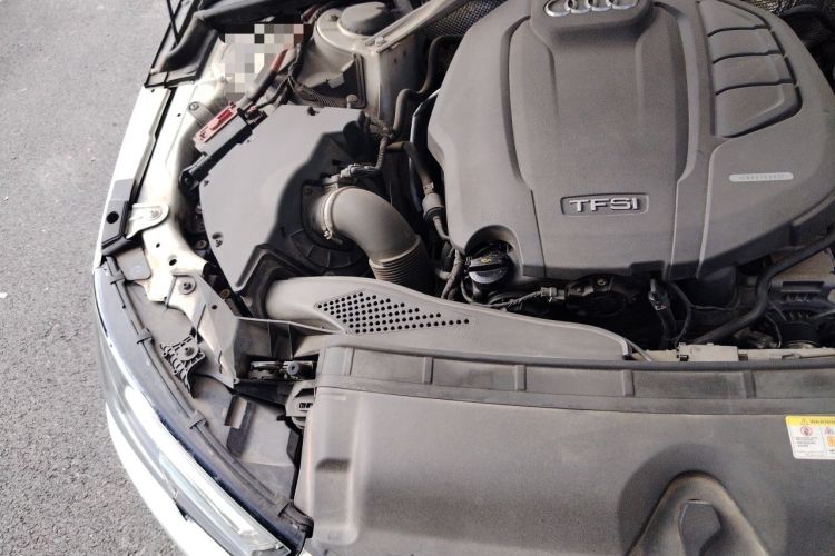 Used Audi A4L 2017 Plus 40 TFSI Fashion Model Engine Bay Right