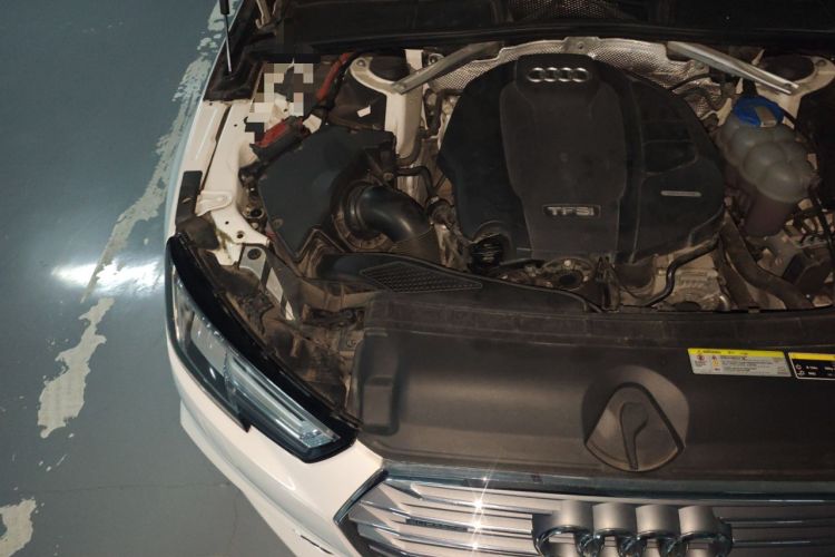 Used Audi A4L 2017 Plus 45 TFSI quattro Sport model Engine Bay Right
