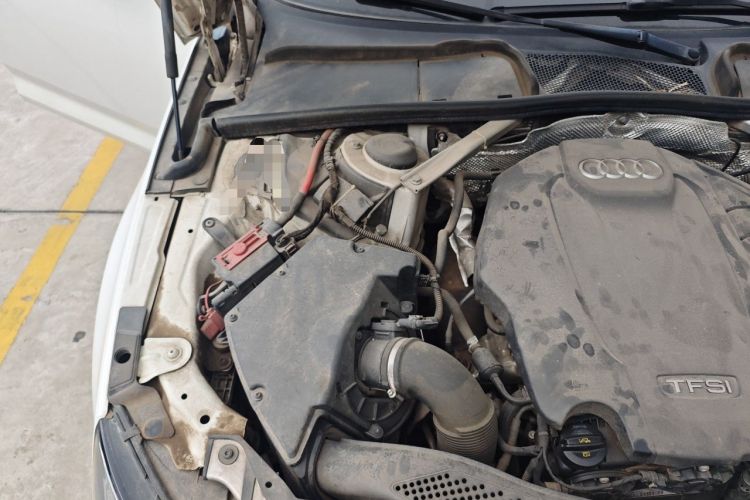 Used Audi A4L 2017 40 TFSI Ambition Edition Engine Bay Right