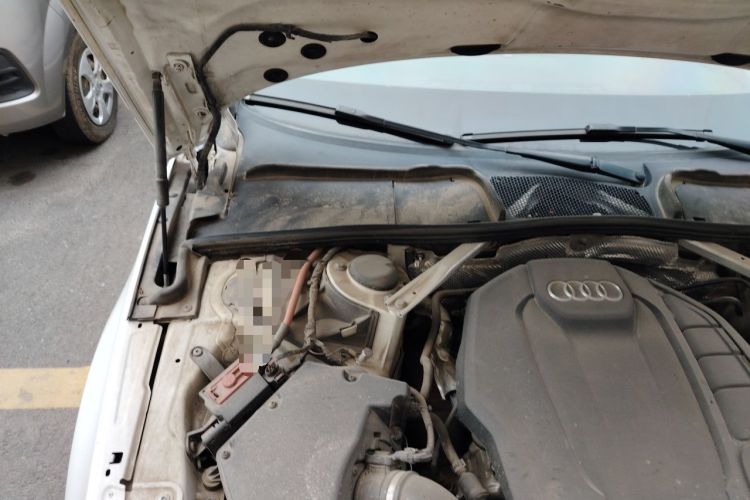 Used Audi A4L 2017 Plus 40 TFSI Ambition Model Engine Bay Right